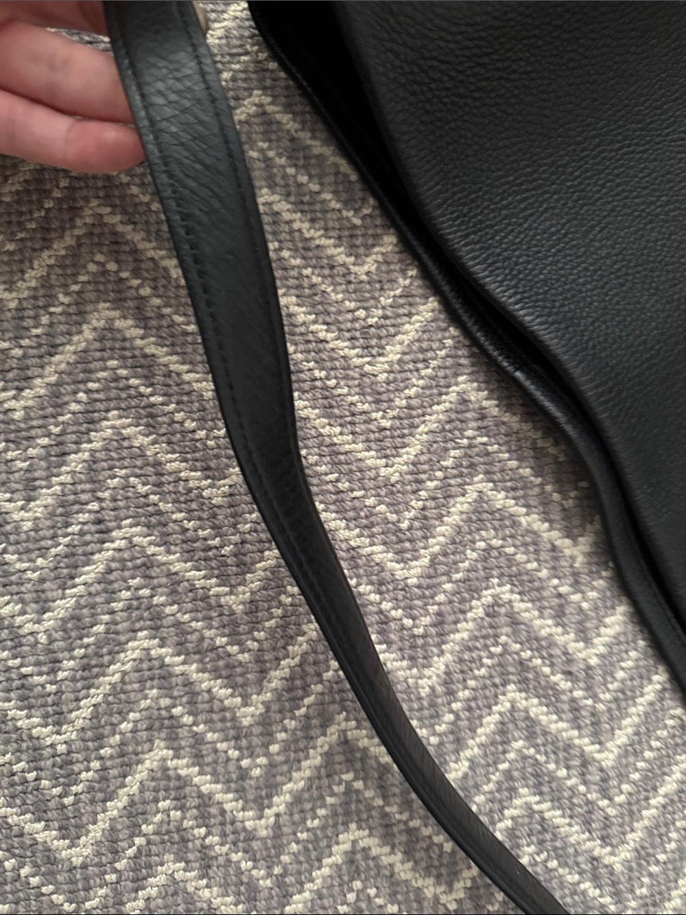The Row Large NS Park Black Leather Tote - Picture 17 of 17